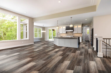 Piso de Vinil de Lujo LVT color madera en cocina